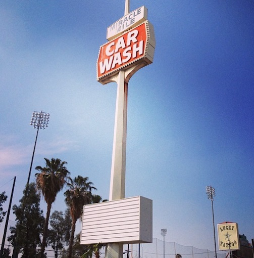 Miracle Mile car wash in Los Angeles